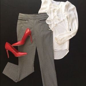 Black and White Print Ankle Pants; size S